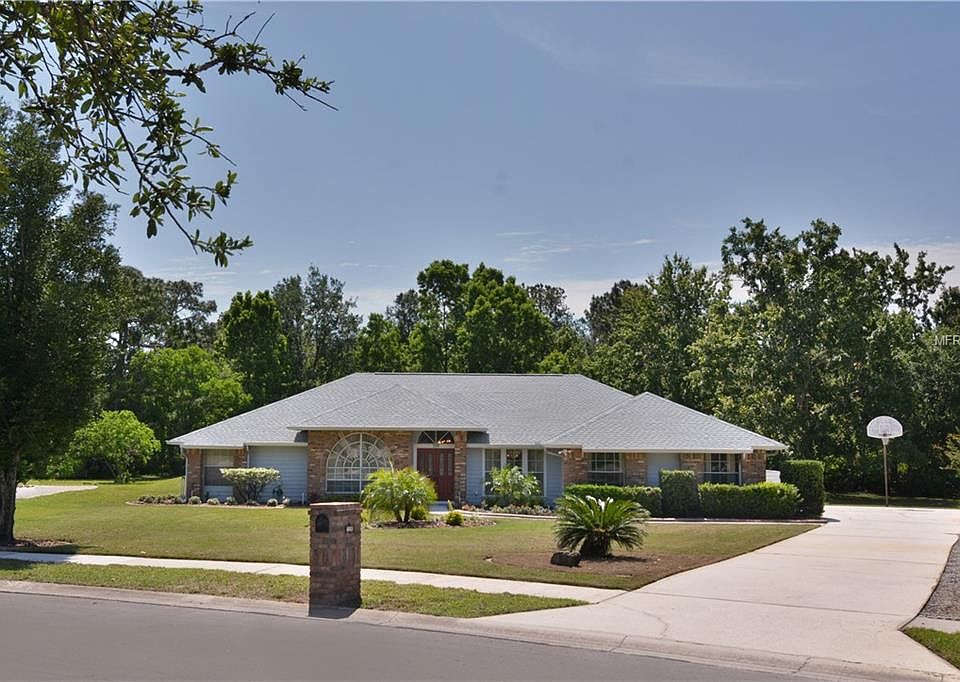 1st image of 739 Keeneland Pike
