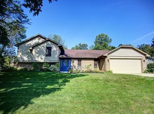 1313 Crestwood Hills Dr, Vandalia, OH 45377