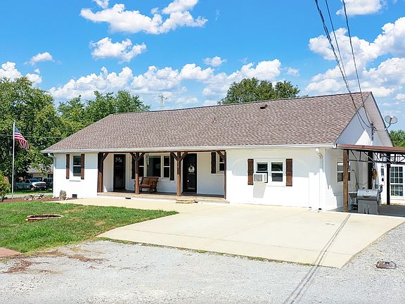 3rd image of 210 Moreland Ave