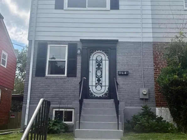 164 Elmira St SW, Washington, DC 20032