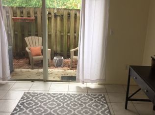 107 Riviera Cir, Fort Lauderdale, FL 33326