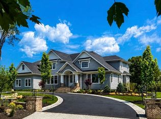 25 Jareds Path, Brookhaven, NY 11719