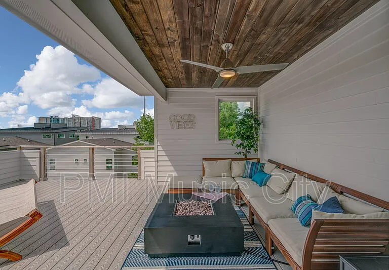 936 Southside Pl — Photo 42