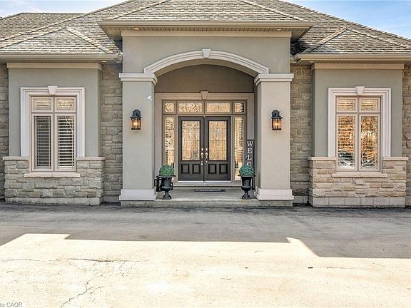3rd image of 1318 Concession Rd #6-W