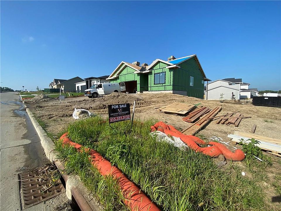 2nd image of 5420 151st St