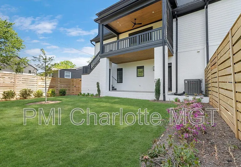 428 Dover Ave — Photo 46