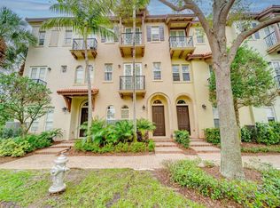 17 Via Floresta Dr #17, Boca Raton, FL 33487