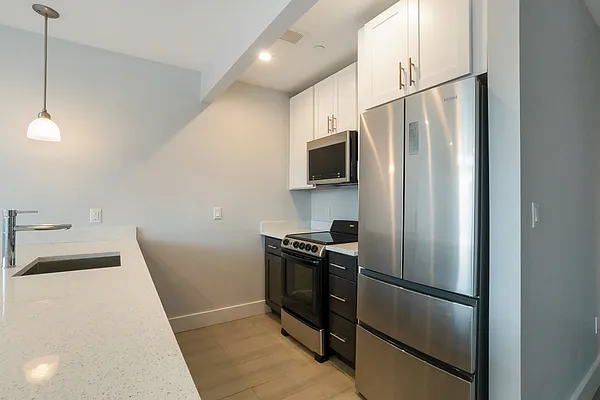 Rented by EXR | media 14