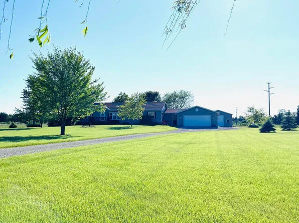 5875 Vincent Rd, North Street, MI 48049
