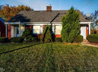 21735 Moross Rd, Grosse Pointe, MI 48236