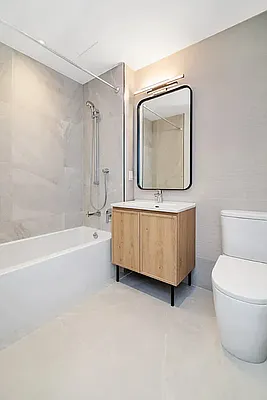 Rented by REAL New York | media 22