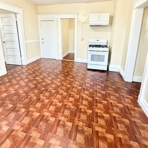 52 Dickerman St #3L Photo 1