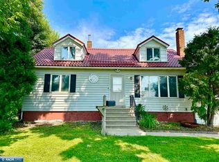 1803 Wolf Rd, Virginia, MN 55792