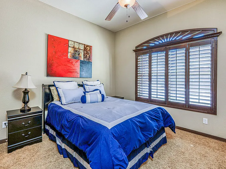 6459 Snowheights Ct — Photo 34