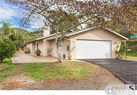 5th image of 2315-17 Lone Oak Ln