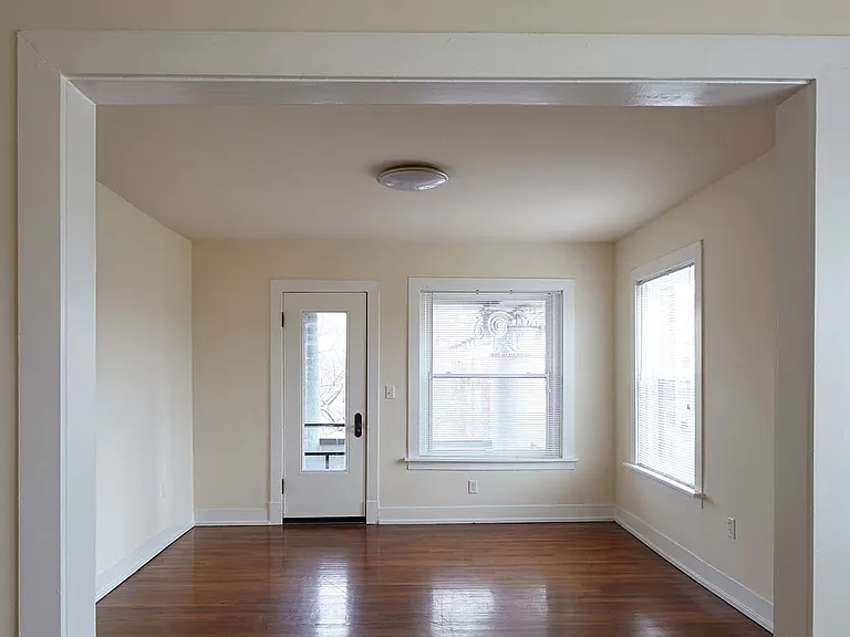 Dining/Living room