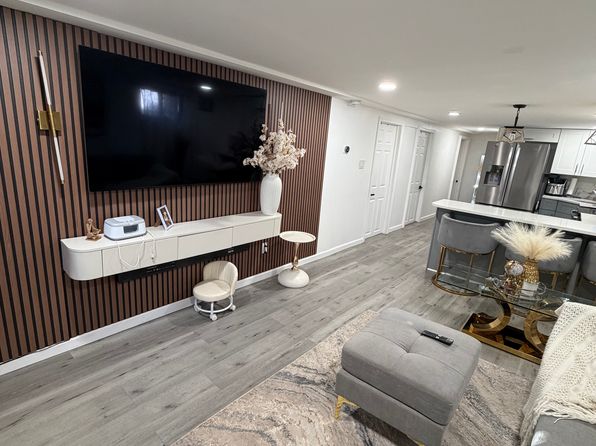 95 Sherbrooke Rd