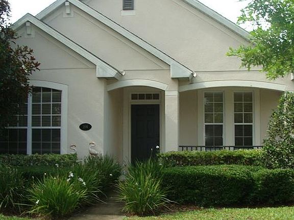 2nd image of 206 Foxglove Way