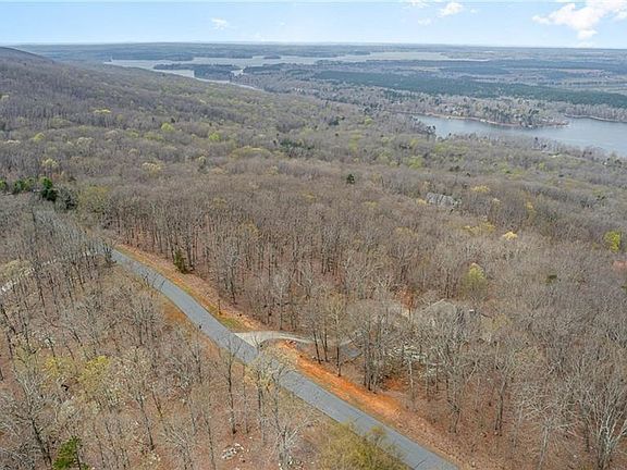 3rd image of 2320 Sierra Trace Rd