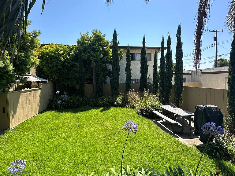 650 W Gonzales Rd #7 — Photo 14