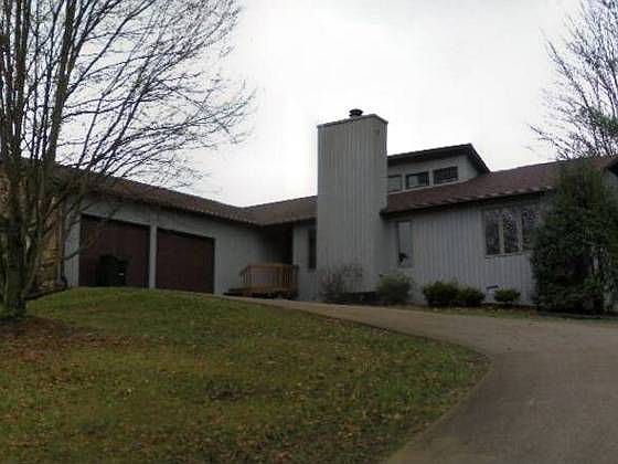 1st image of 412 Coralwood Dr