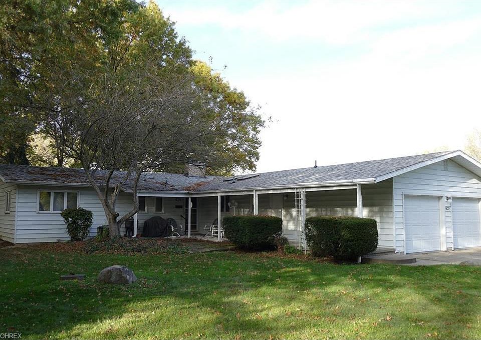1st image of 9632 Skyway Dr