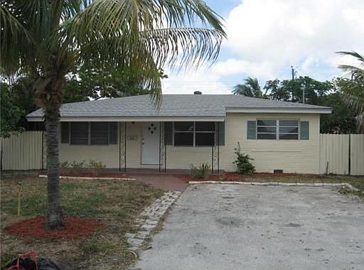 1st image of 311 NE 31st St