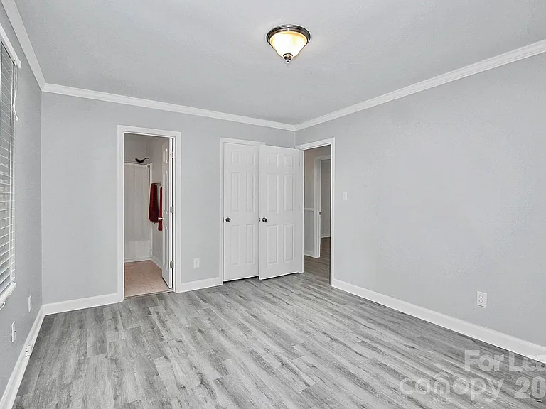4743 Old Woods Rd — Photo 16