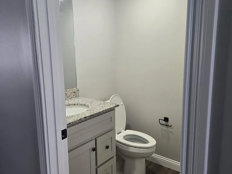 2499 Virginia Ave #7 — Photo 14
