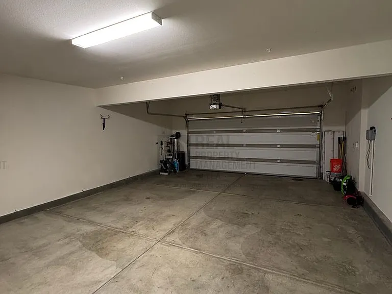 29261 Humboldt Ct — Photo 58