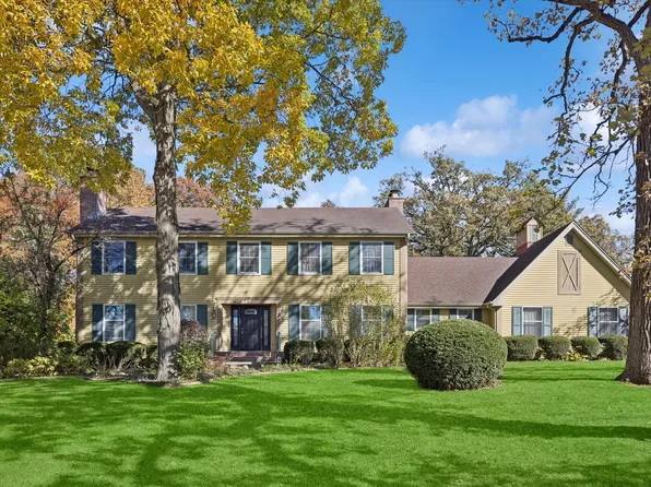 1150 Nottingham Ln, Elgin, IL 60120