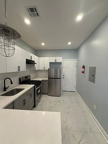 307 Broadway Photo 1