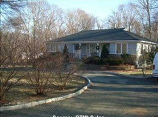 391 Spring St, Orange, CT 06477