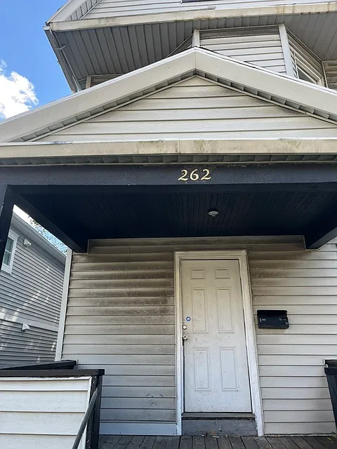 262 Webster Ave
