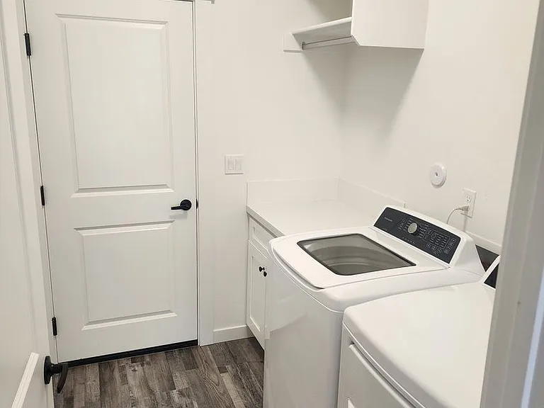 2709 College Ave #101 & 102 — Photo 3