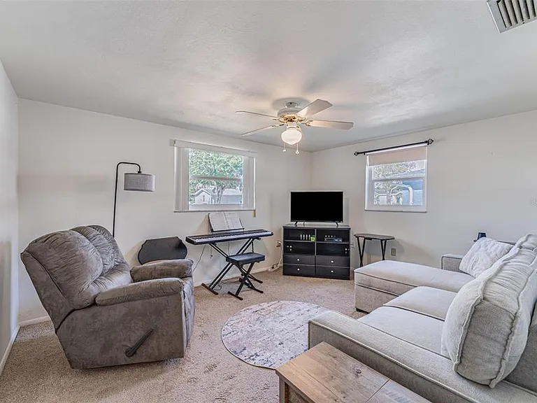 7144 Kapp Ct — Photo 12