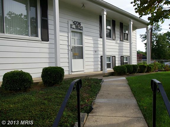 3rd image of 4706 Mercury Dr