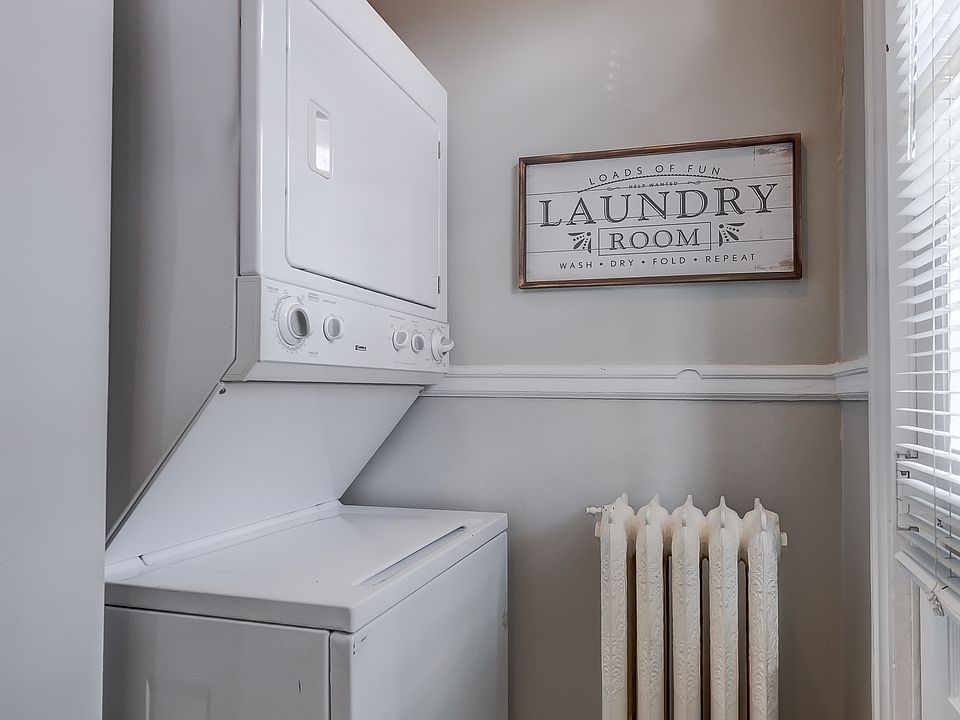 In unit washer and dryer