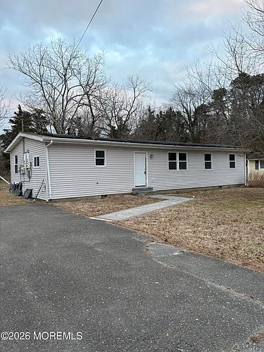 105 Floyd Ln Photo 1