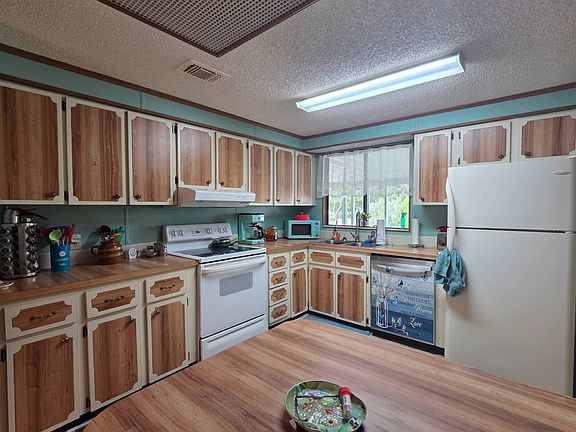 4th image of 2777 Niagara Way