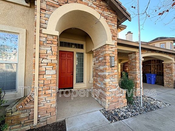 3rd image of 10085 Mosaic Way
