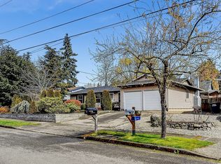 26044 14th Ave S, Des Moines, WA 98198