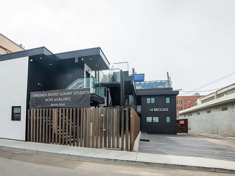 14 Brooks Ave #8 — Photo 10