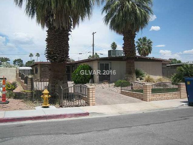 1st image of 1566 El Segundo Ave