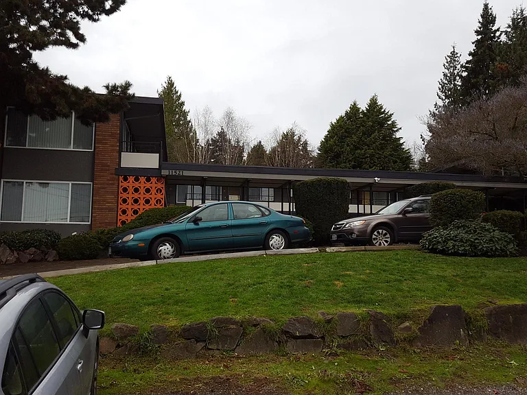 11521 26th Ave NE #5 — Photo 13