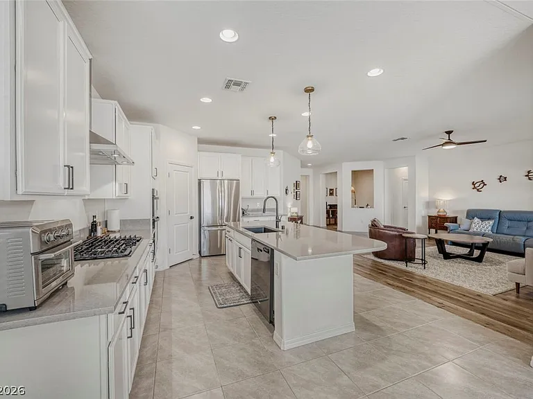 10594 Skye Arroyo Ave — Photo 13
