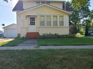 404 S Page St, Monona, IA 52159