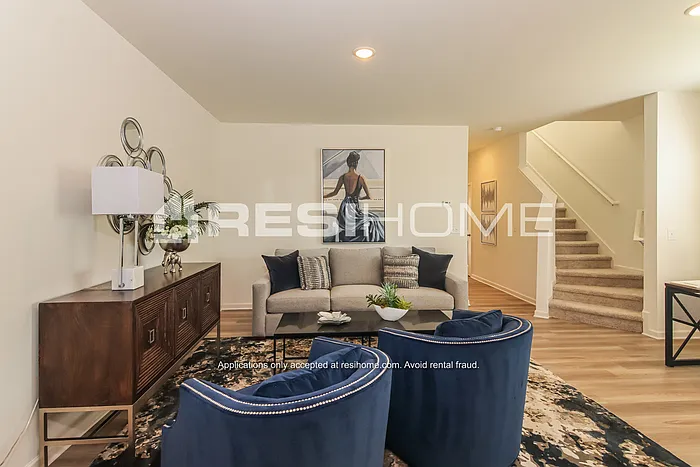 743 Chandler Way — Photo 7