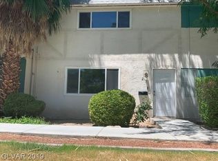 215 Greenbriar Townhouse Way, Las Vegas, NV 89121