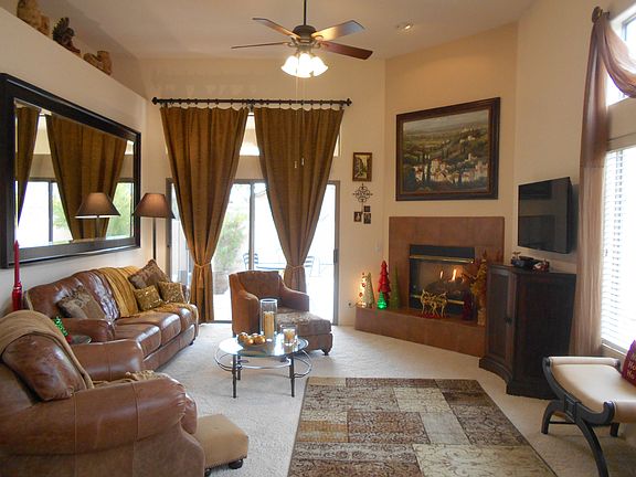 Living Room w/Fireplace